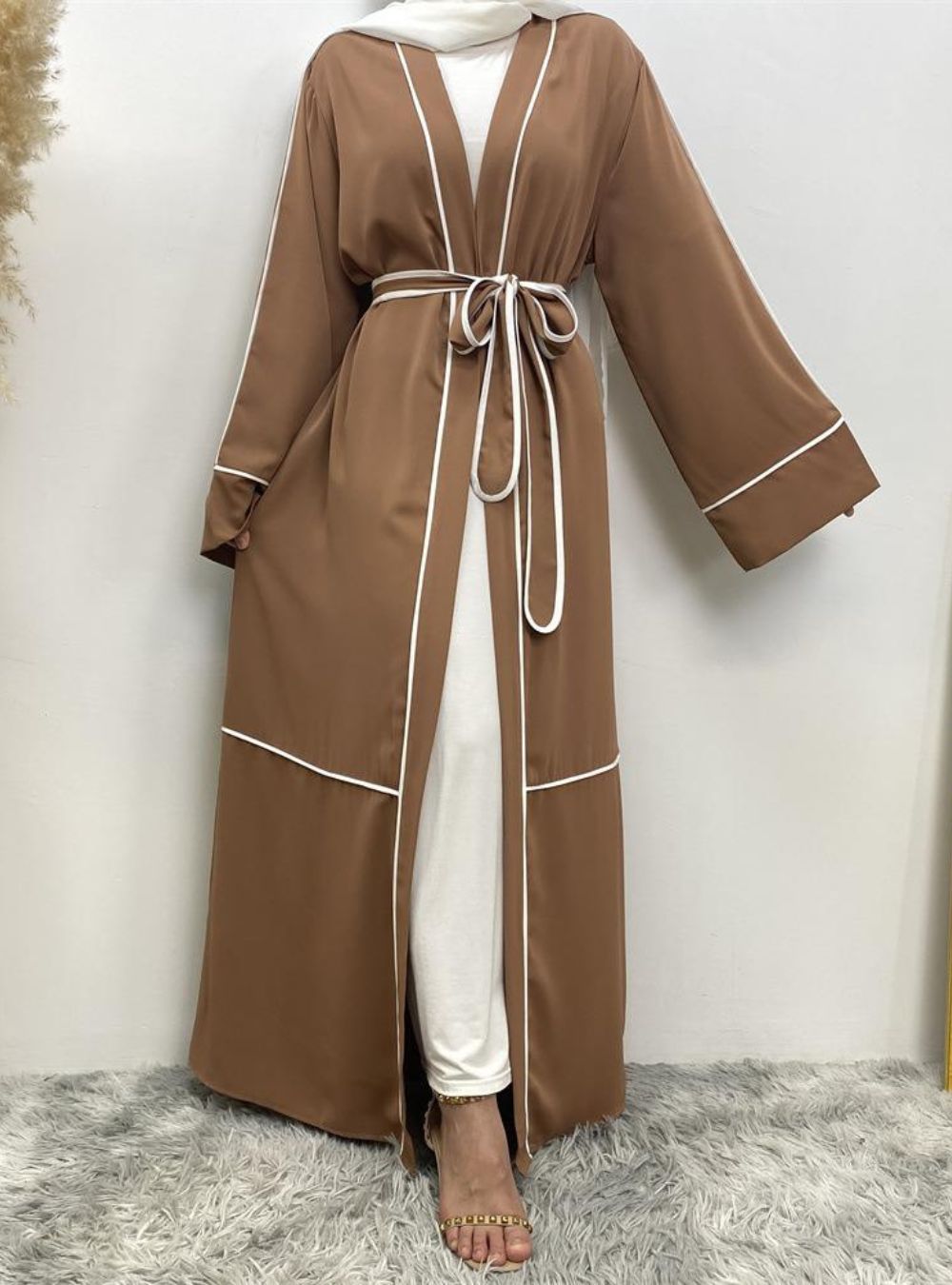 Luxe Grace Belt Open Abaya