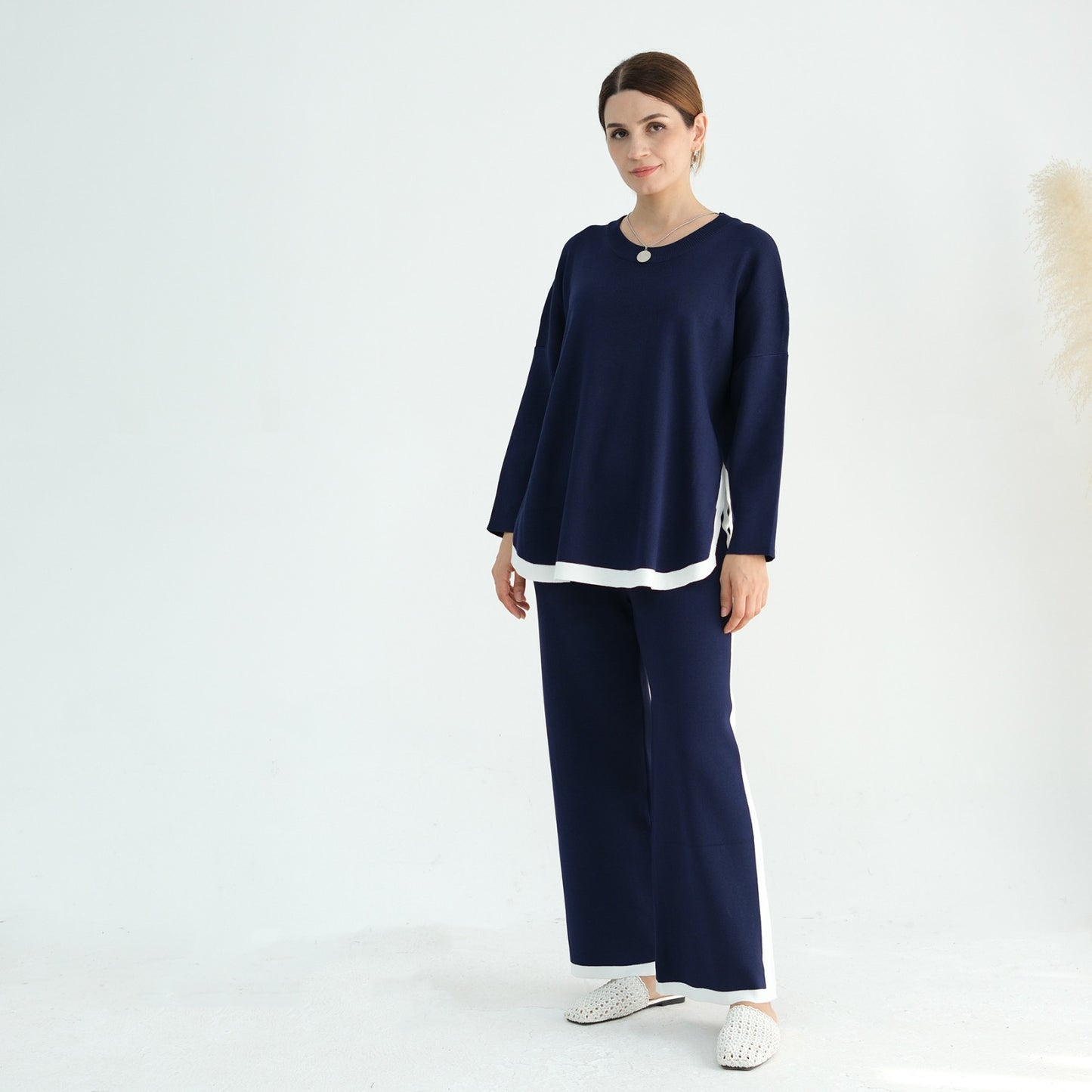 Contrast Trim Modest Co-ord Set